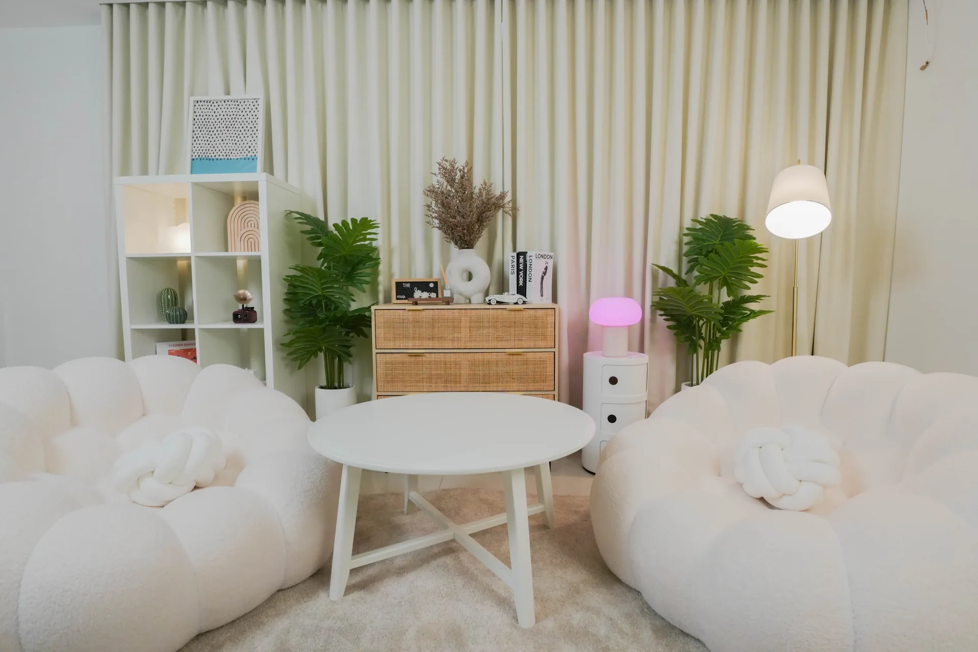 Studio 2